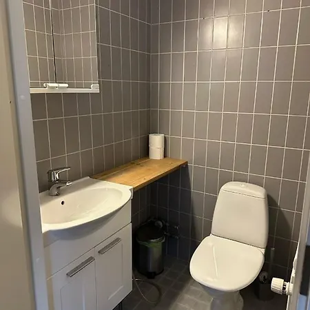 Karhunvartijan Pirtti 5a5